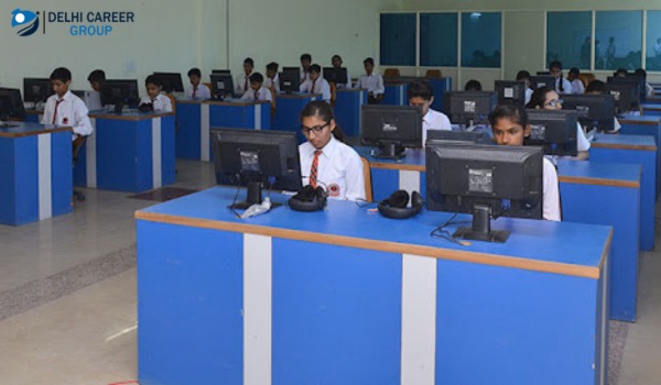 Computer Lab - Delhi Career Group